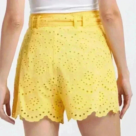 7fam Eyelet Short in Dandelion Size XS - Picture 2 of 11